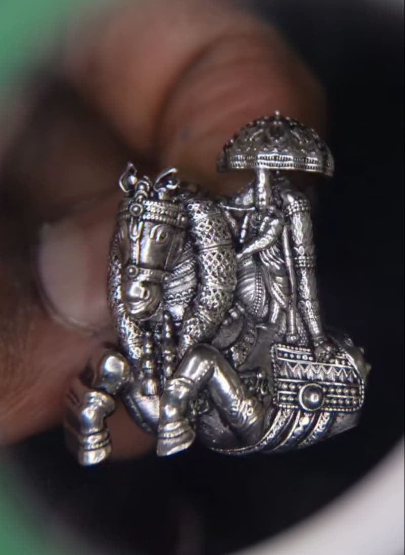 Kallalagar pendant