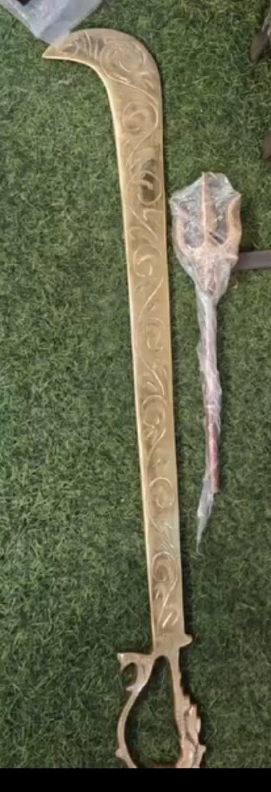 Brass aruva
